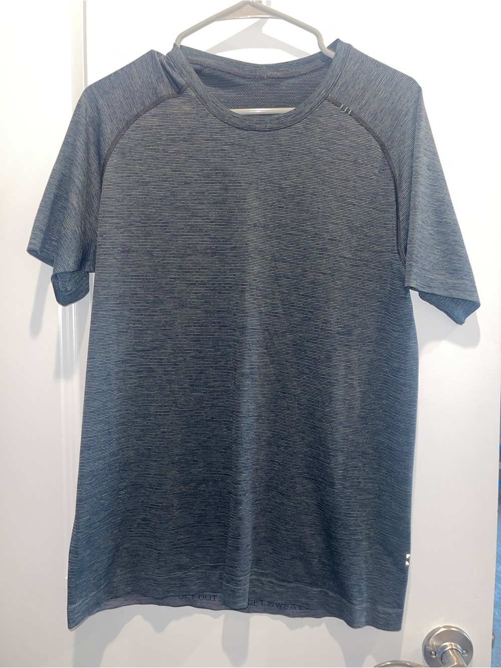 Lululemon shirt medium